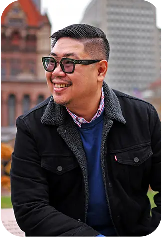 Inspirational Speaker & Coach Marketing & Customer Service Expert, Francis Miranda